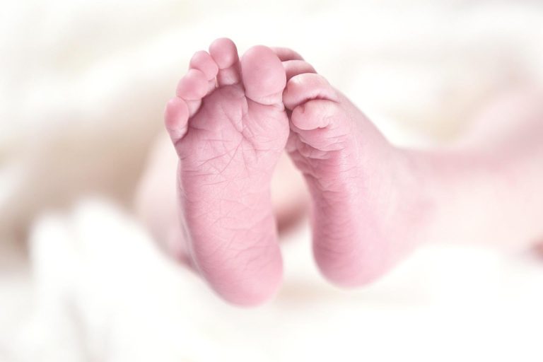 Professionele pedicure in Tilburg voor gezonde en stralende voeten met natuurlijke verzorgingsproducten